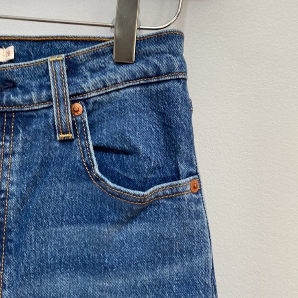 ❗️SOLD❗️Levi’s Ribcage Striaght Jeans Size 26 - Picture 6 of 12